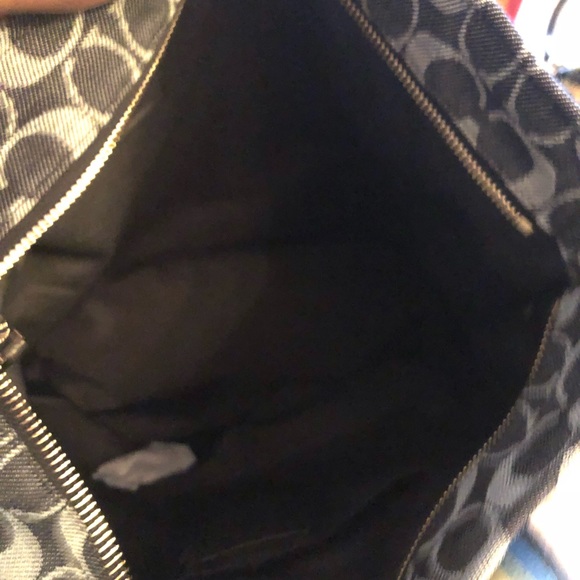 Purse - Picture 2 of 2